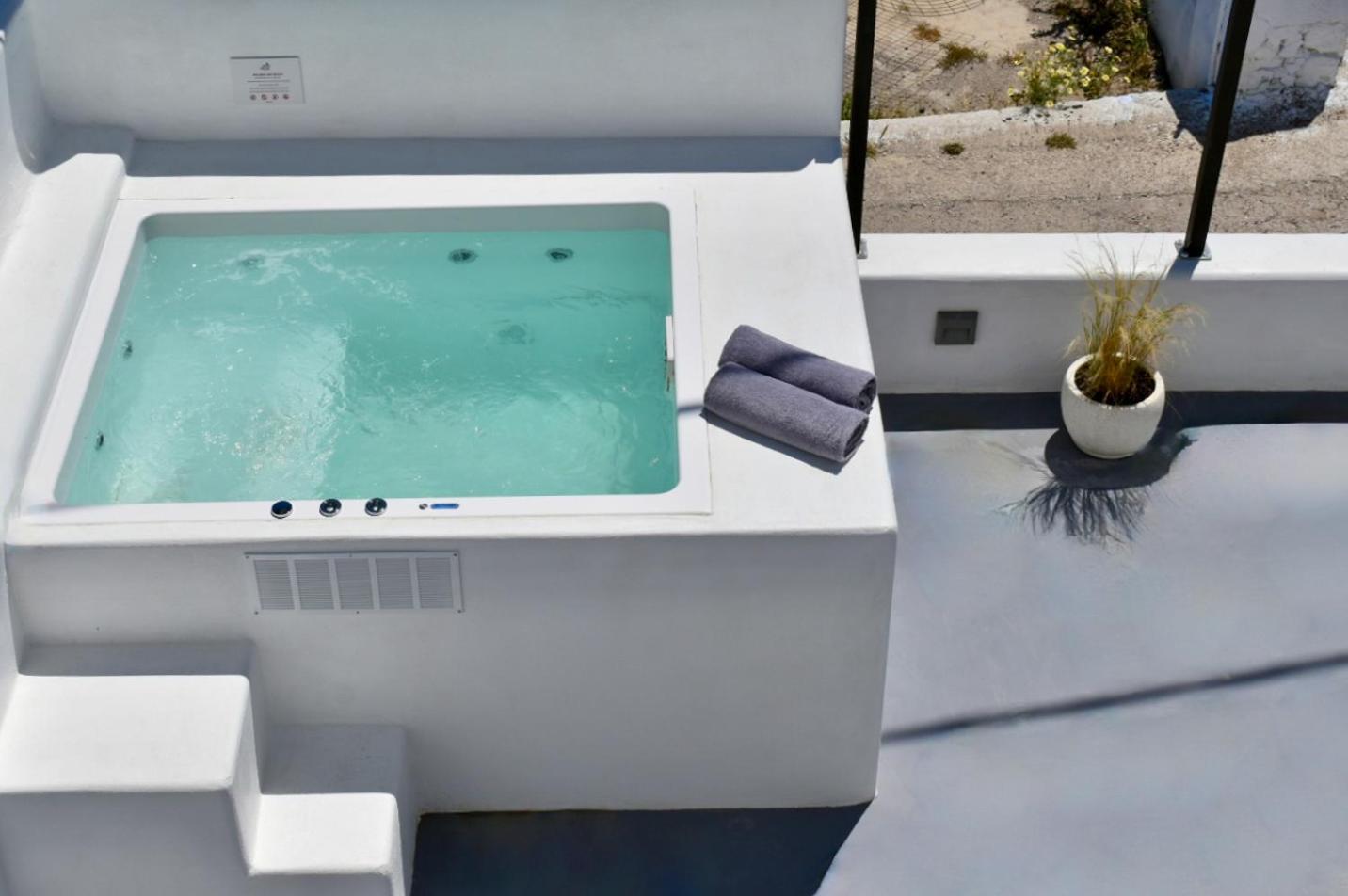 White Orchid Suites Vóthon 외부 사진